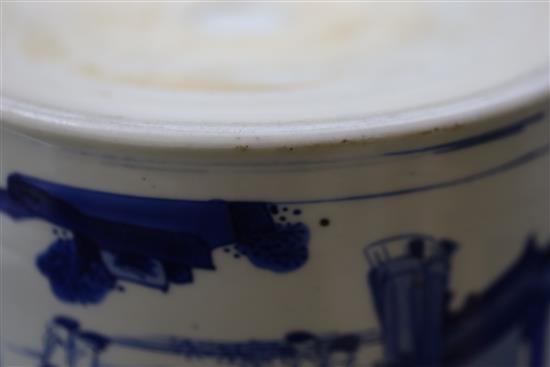 A good large Chinese blue and white brush pot, bitong, Kangxi period, c.1700-15, 18cm high, 20.2cm diameter, small chip to foot